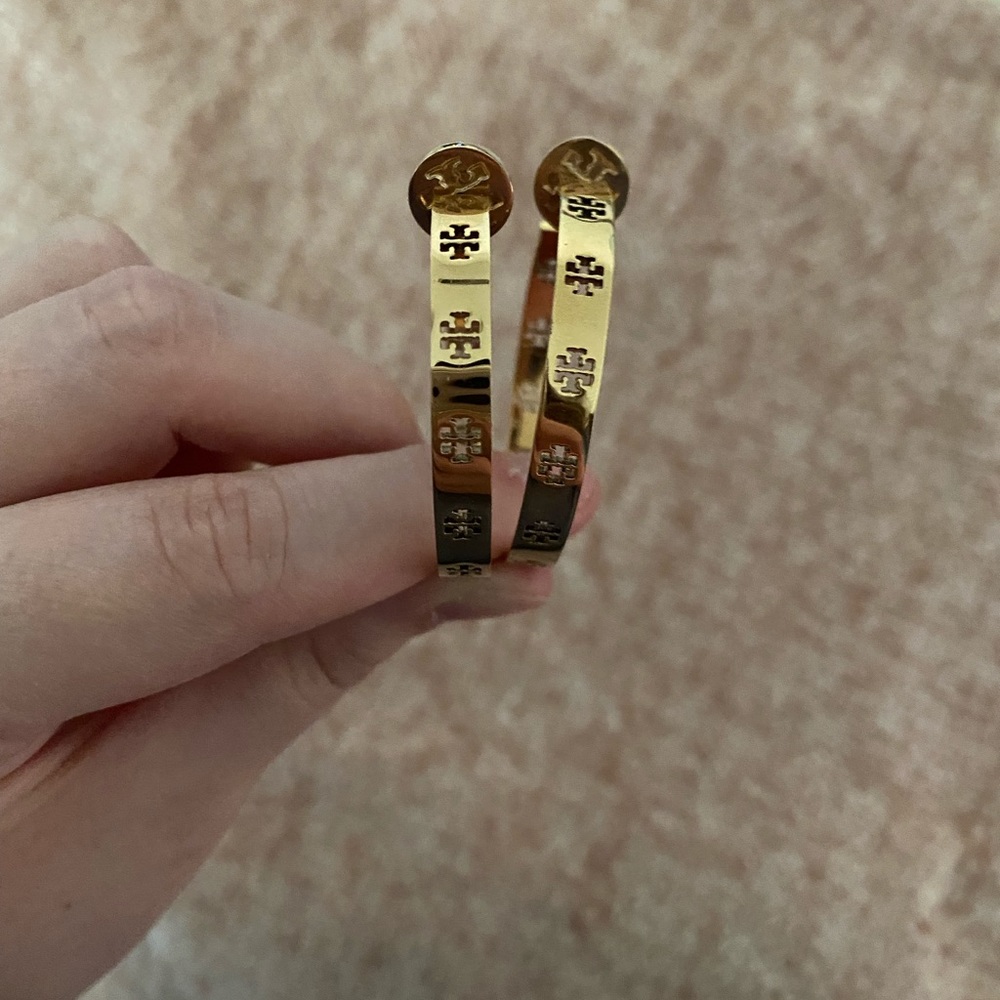 Tory Burch Hoops